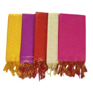 Traditional Ponnadai Shawl – Pack of 5 | Only Omkar